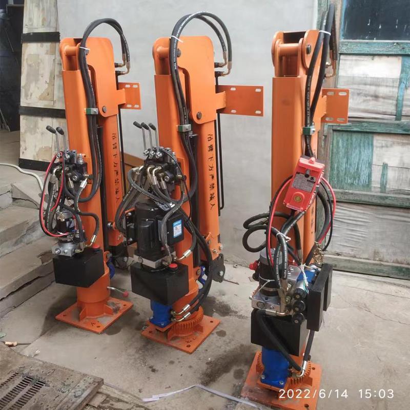 三义乡重汽蓝牌随车吊 3.2吨 国六动力强 液压驱动 农用自卸起重机